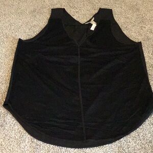 Classic Black Sleeveless Tank Top with Rounded Neckline